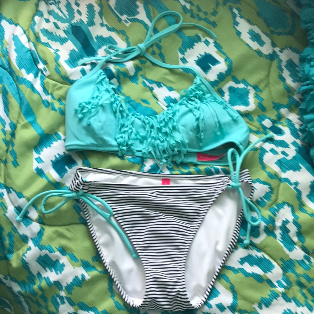 Victoria Secret Bikini size small